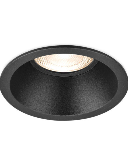 BRY-TETRA-CF-RND-BLC-SPOTLIGHT