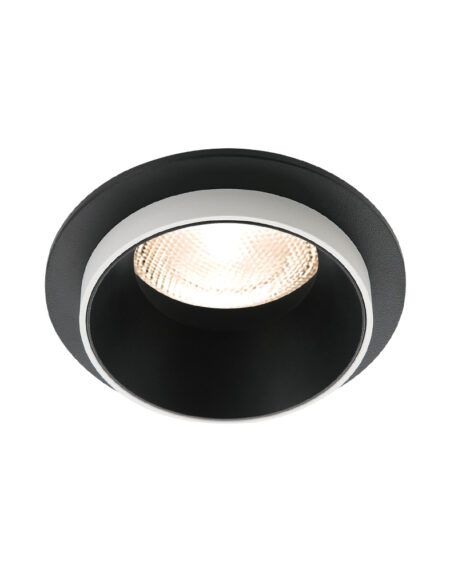 BRY-ALFA-E-RND-BLC-WHT-SPOTLIGHT