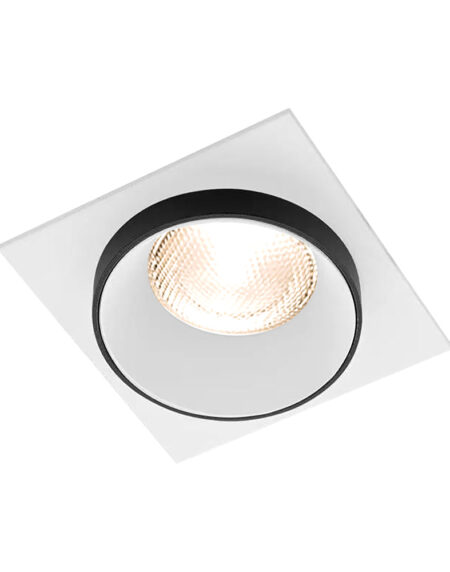 BRY-ALFA-E-SQR-WHT-BLC-SPOTLIGHT