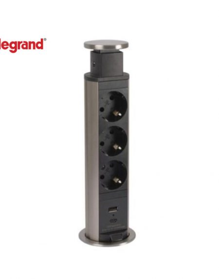 LG 654974 STUBIC 60 3X2P+E USB A+C 2M (CRNA)